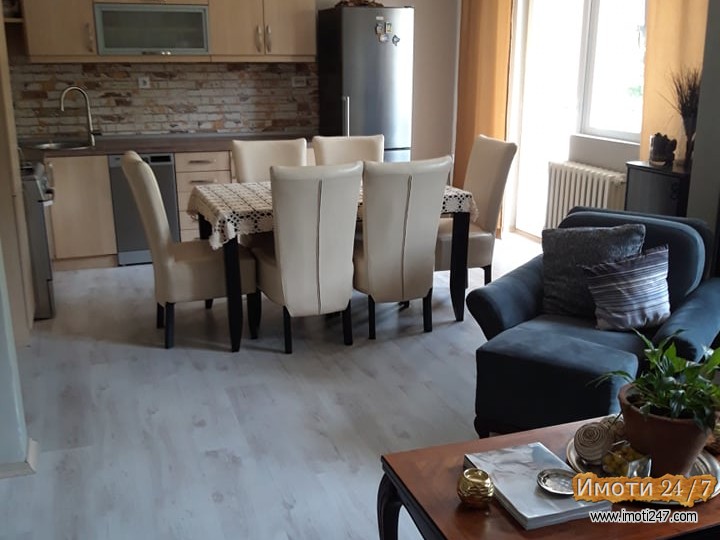 Se prodava kuka kaj Katastar