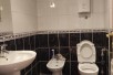 Се издава празен стан 100m2 погоден и за деловен простор во Центар