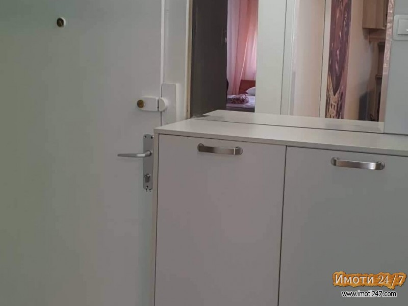 Se iznajmuva komplet opremen stan bo Karposh 3