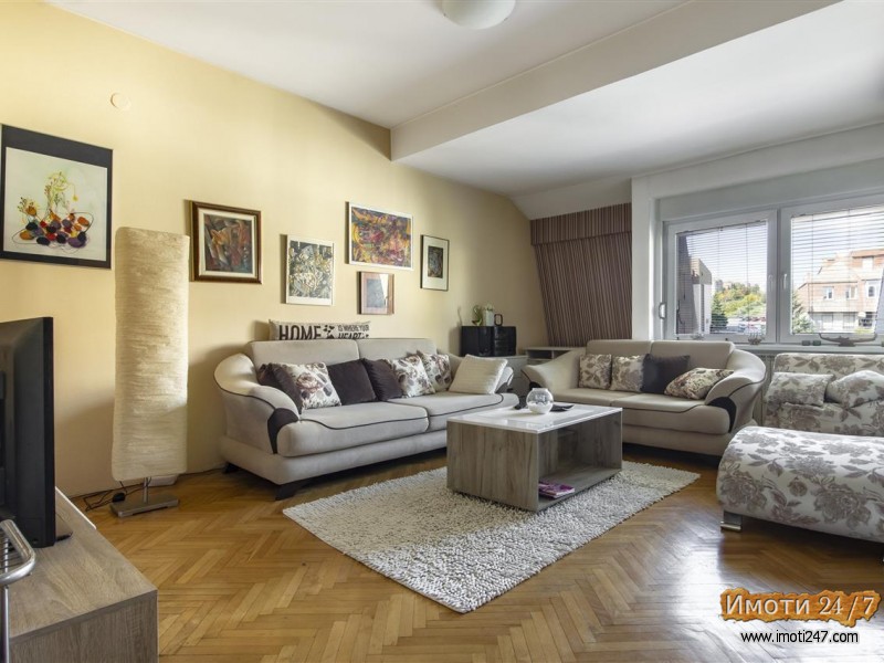 Se prodava stan od 82m2 vo NLisice