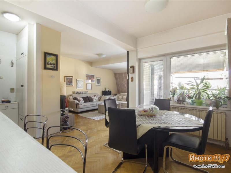 Se prodava stan od 82m2 vo NLisice