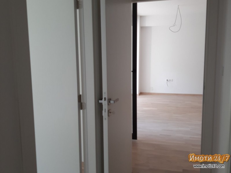 Se prodava stan vo Karpos 1 kaj Simpo 70m2