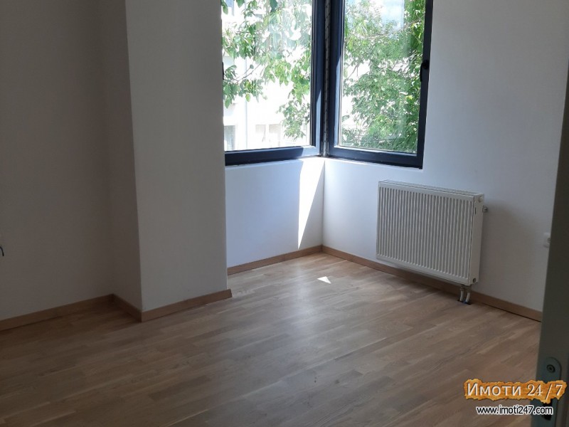 Se prodava stan vo Karpos 1 kaj Simpo 70m2