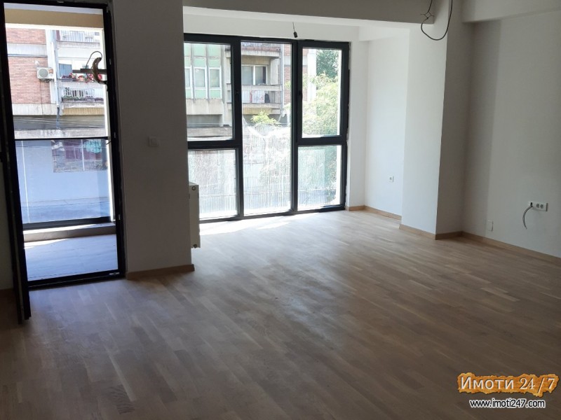 Se prodava stan vo Karpos 1 kaj Simpo 70m2