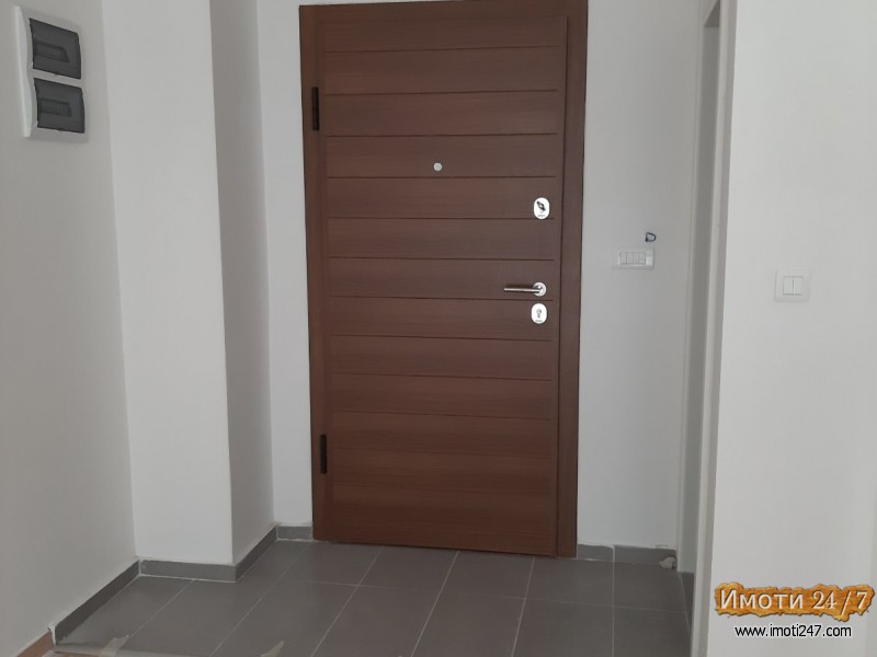 Se prodava stan vo Karpos 1 kaj Simpo 70m2