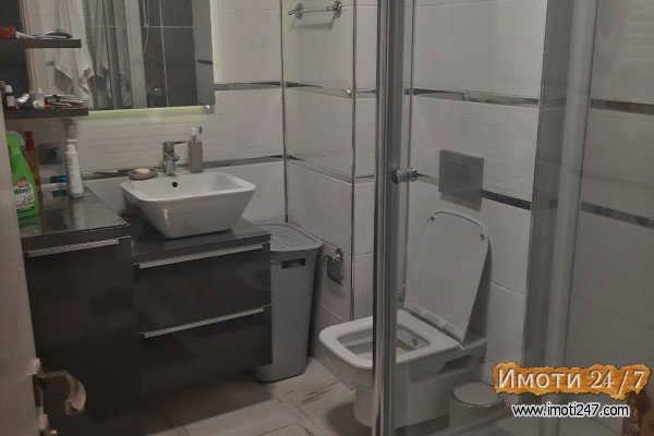 Se izdava stan vo Dzevahir 64m2