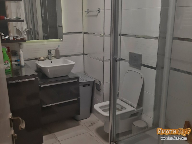 Se izdava stan vo Dzevahir 64m2