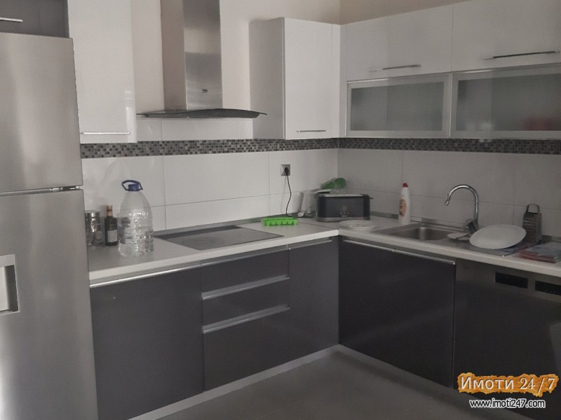 Se izdava stan vo Dzevahir 64m2