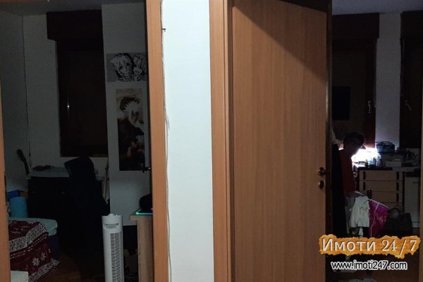 Se prodava stan vo Rasadnik od 83m2