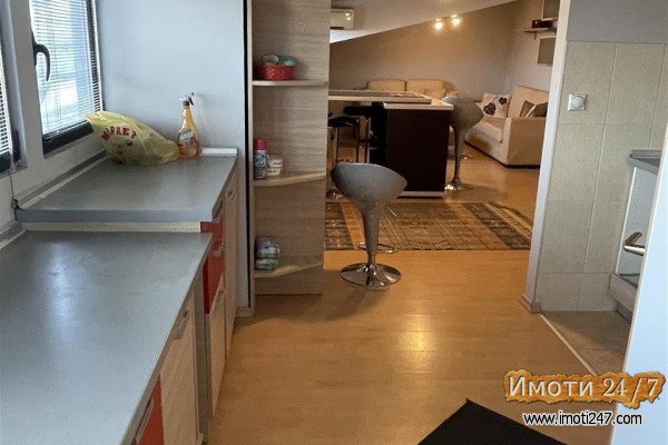 Se prodava mansarda d 45m2