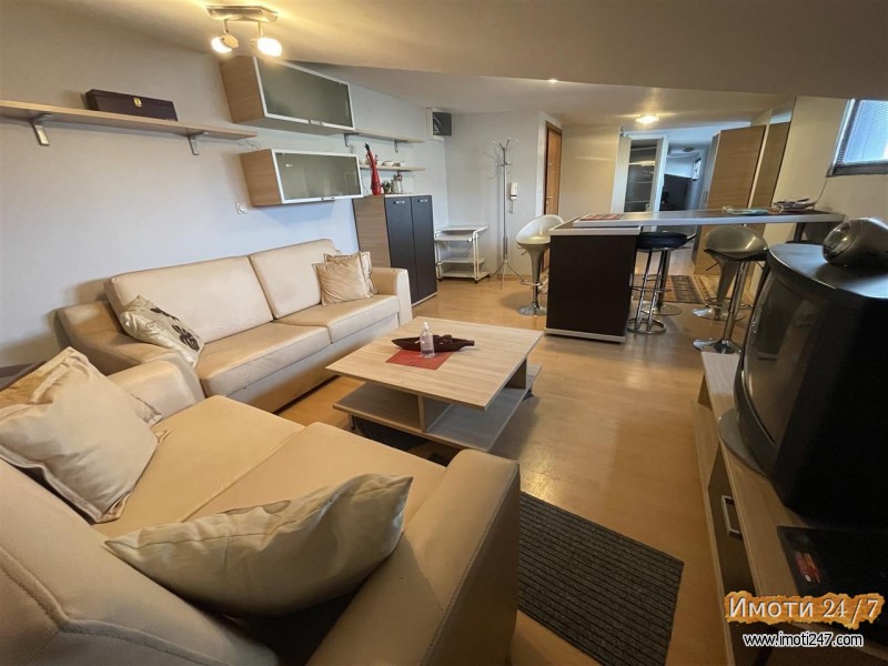Se prodava mansarda d 45m2