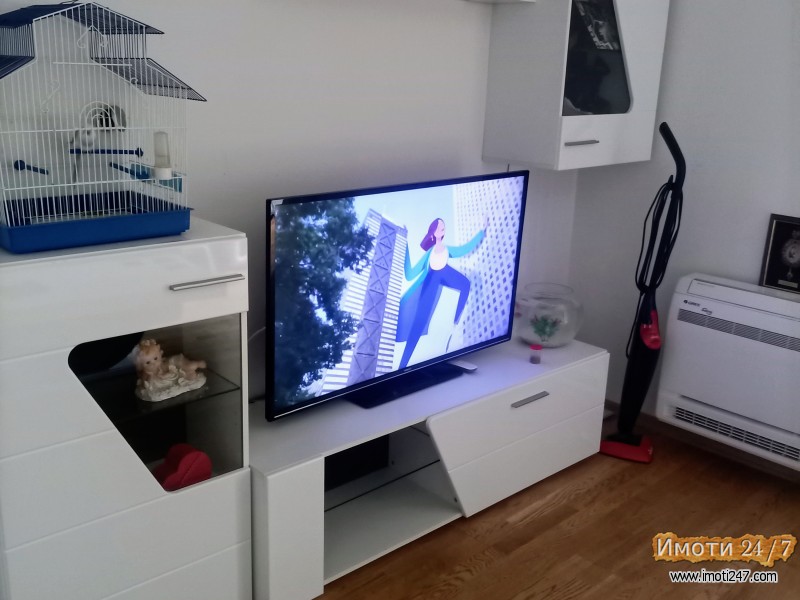 Se prodava stan vo Avtokomanda 