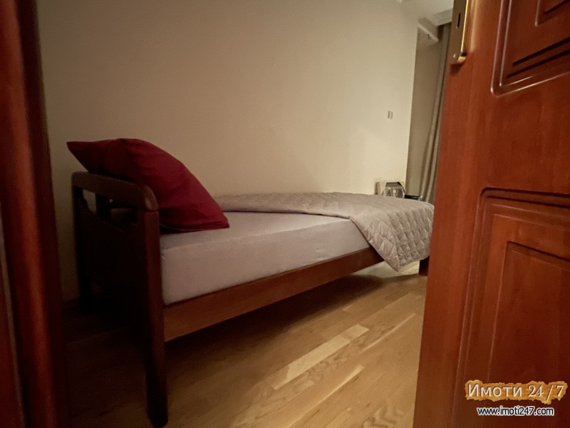 BITOLA STROG CENTAR SE IZDAVA LUKSUZEN STAN