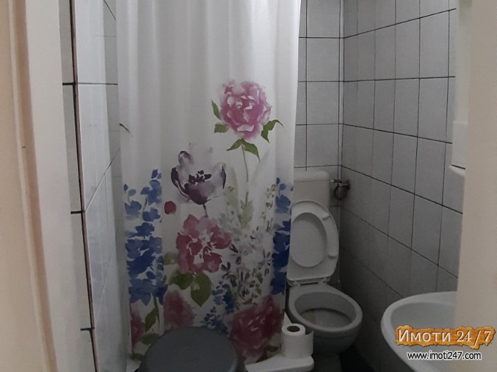 Се издава трособен наместен стан позади Педагошка