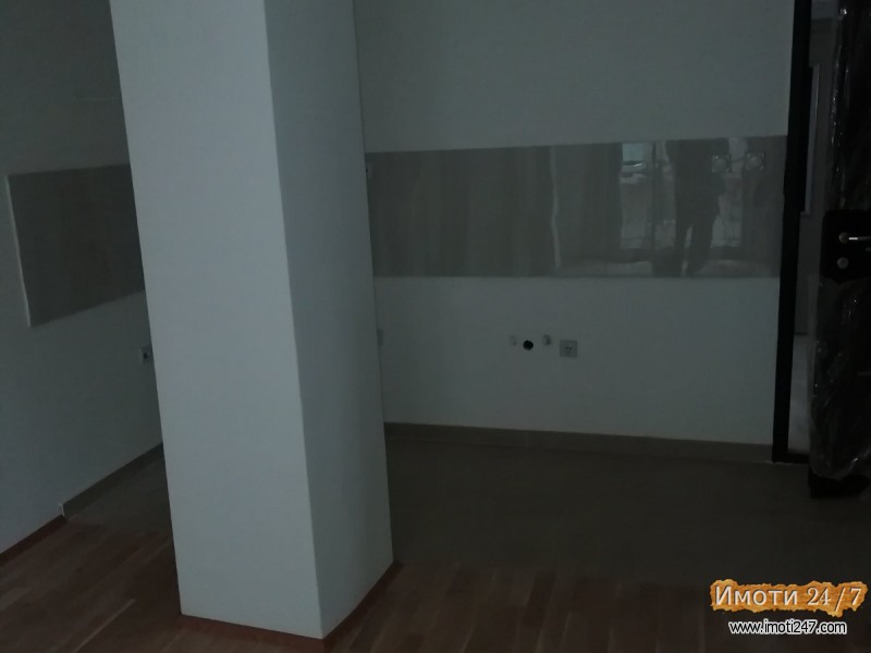 SE PRODAVA NOV STAN VO KISELA VODA NA CESMA