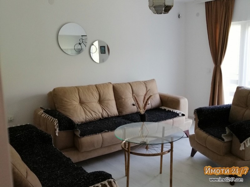 Се продава куќа