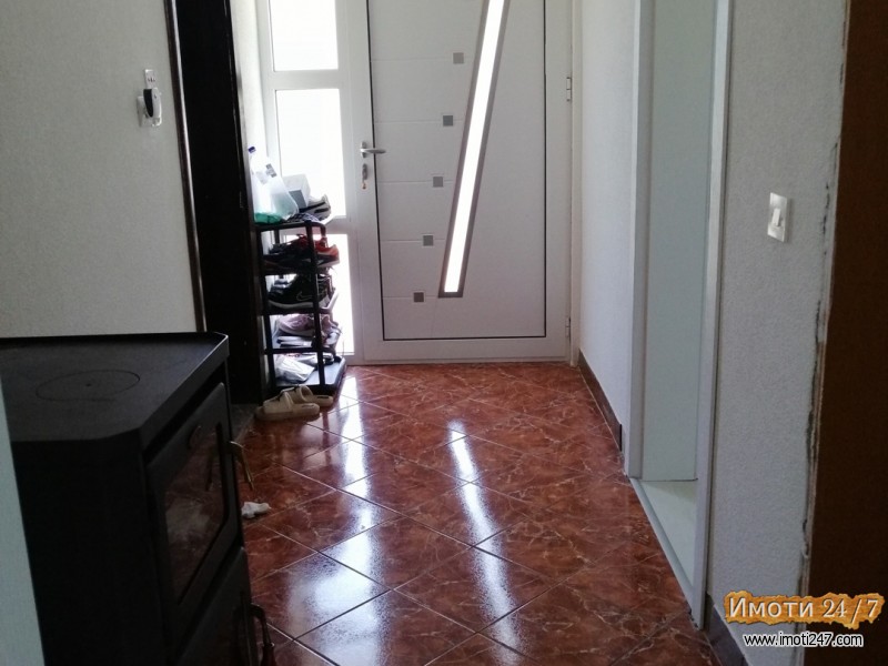 Се продава куќа