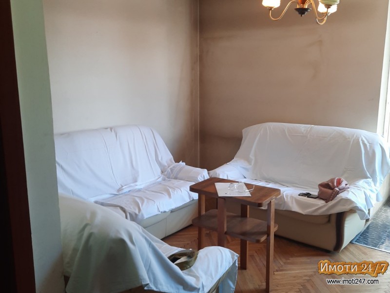 СЕ ПРОДАВА СТАН ВО СТРОГ ЦЕНТАР ГРАДСКИ ЅИД