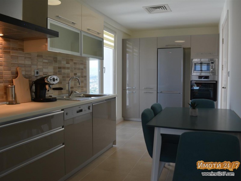 Se izdava stan vo Cevahir 65m2