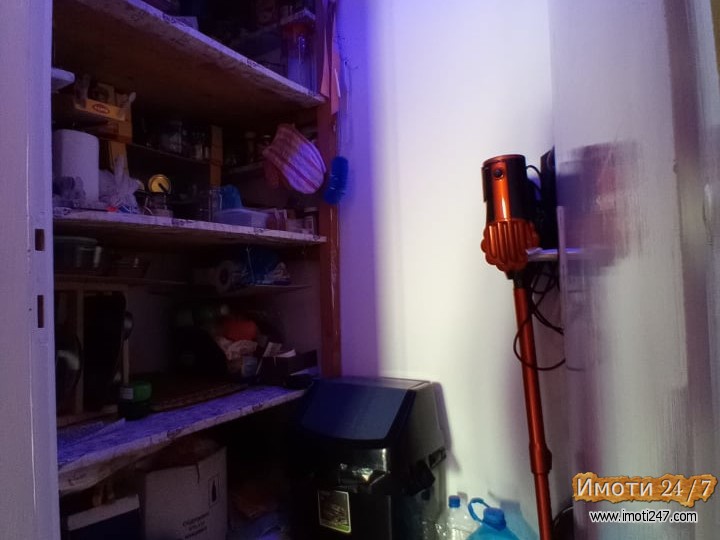 Se prodava stan vo Novo Lisice 77m2