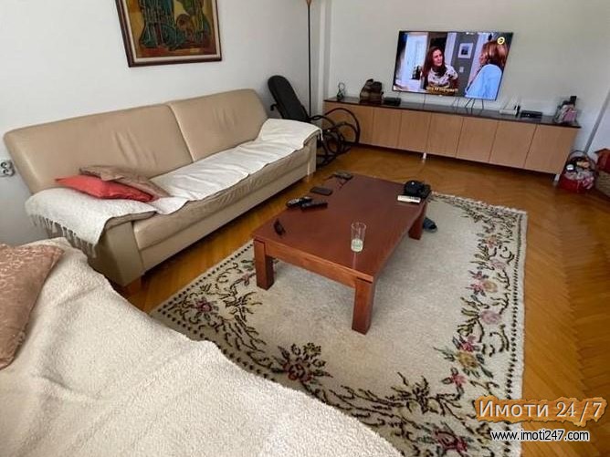 Se prodava stan vo Kisela Voda 91m2