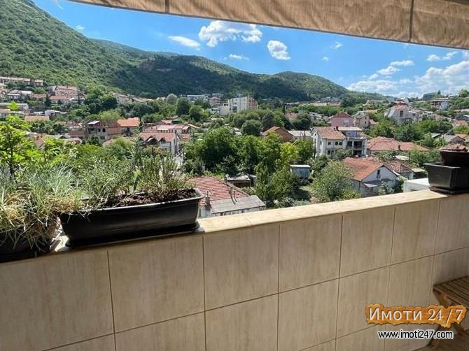 Se prodava stan vo Kisela Voda 91m2