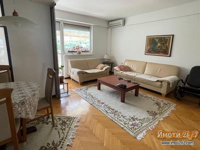Se prodava stan vo Kisela Voda 91m2