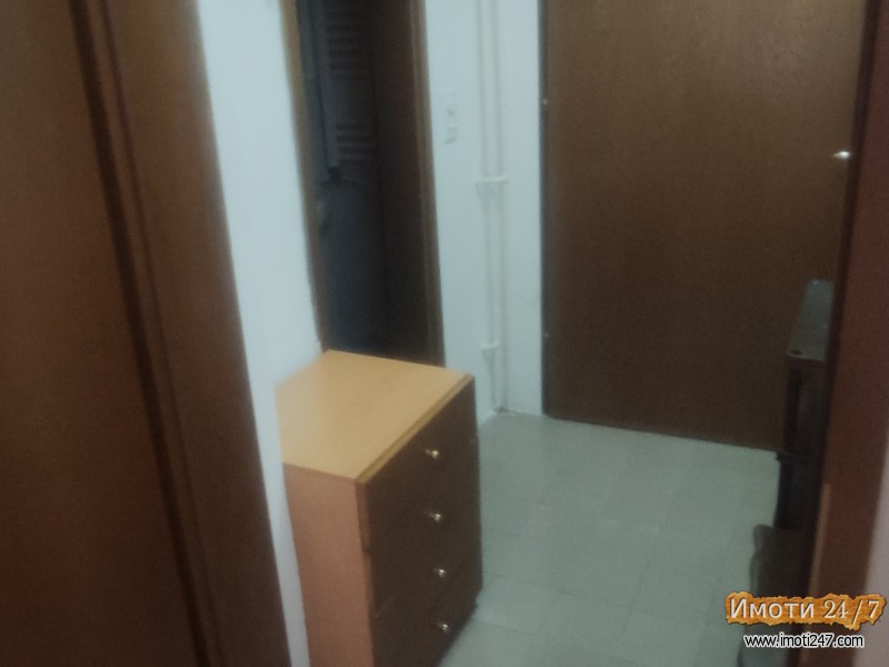 SE IZDAVA NAMESTEN STAN 42M2 VO NOVO LISICE KARSI TCLISA VO ZGRADATA NA ZEGIN