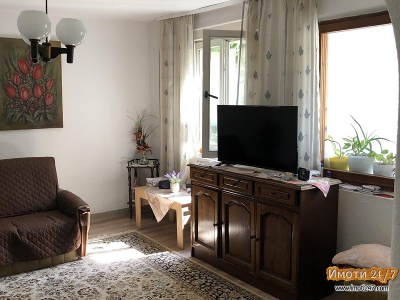 Се продава куќа во Гроно Лисиче Аеродром