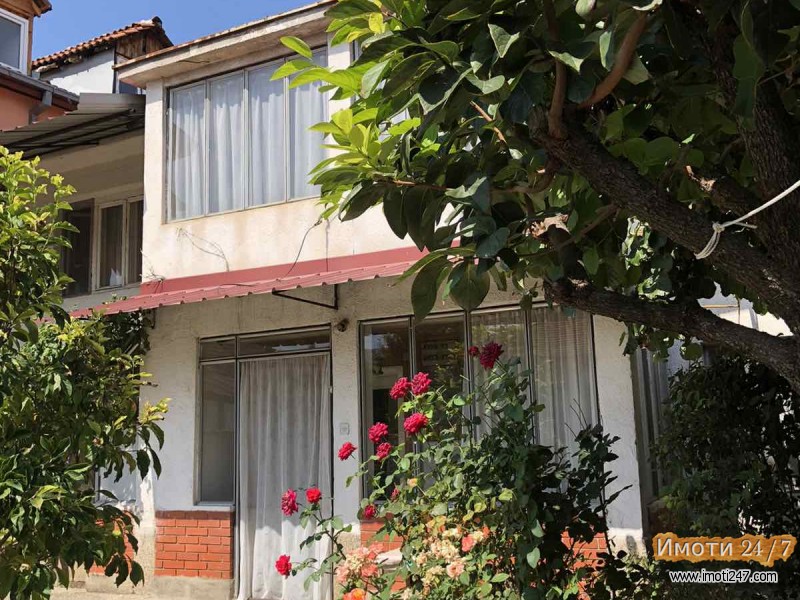 Се продава куќа во Гроно Лисиче Аеродром