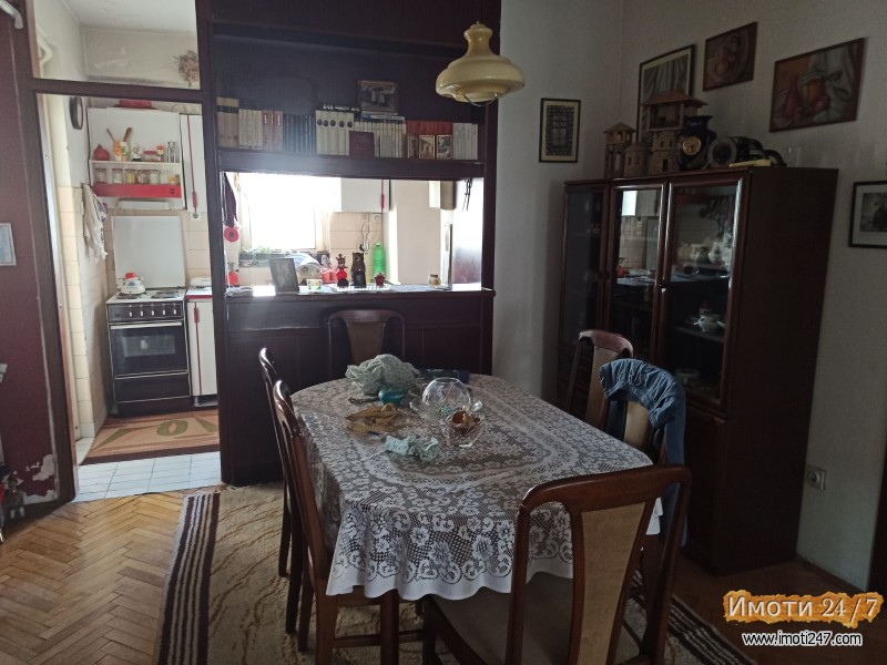 Prodavam stan vo Novo Lisice