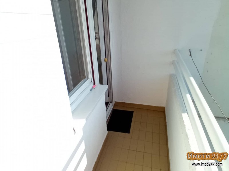Se prodava stan vo Novo Lisice 77m2
