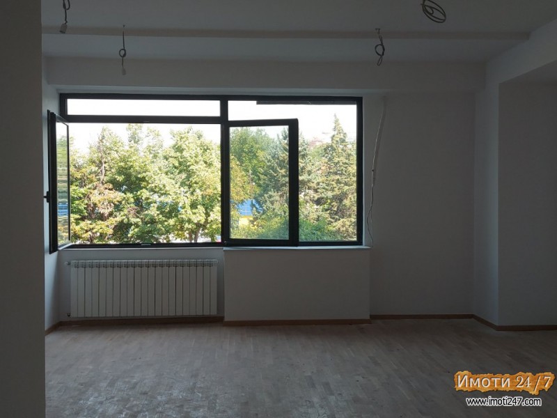 Se izdava deloven prostor vo centar 