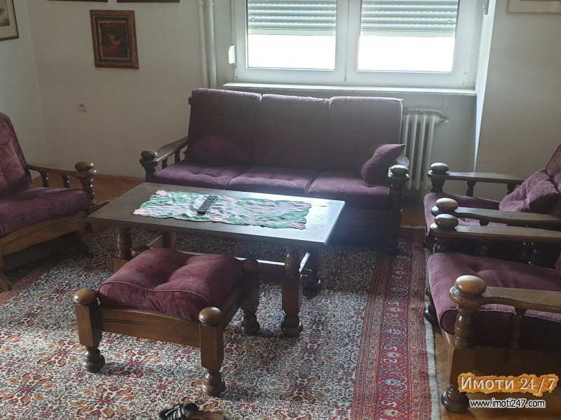 Izdavam
