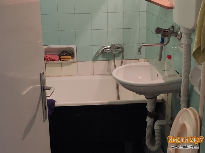 Se izdava garsonjera vo centar