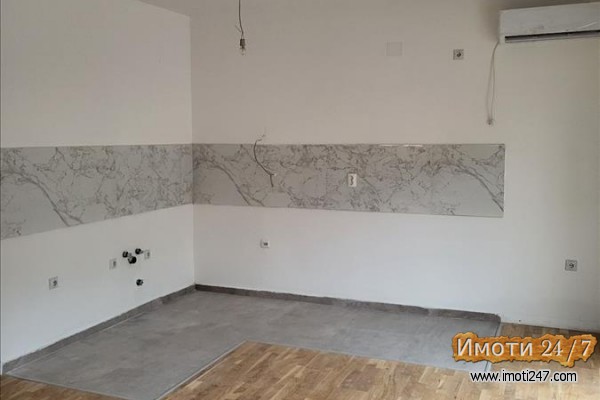 Se prodava stan 63m2 vo Crnice