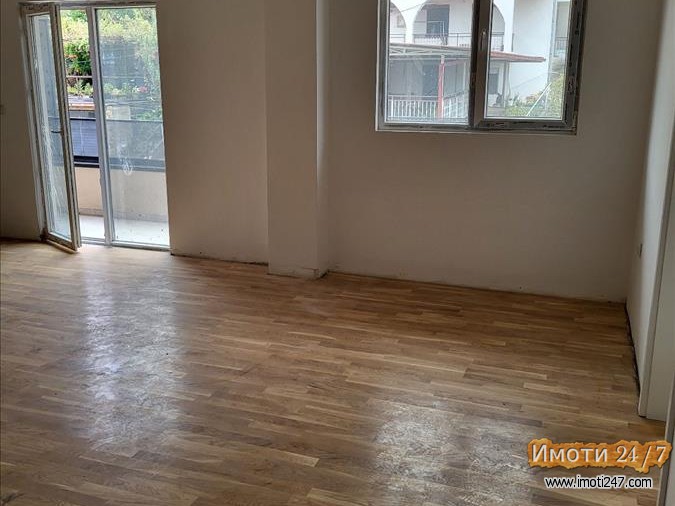 Se prodava stan 63m2 vo Crnice
