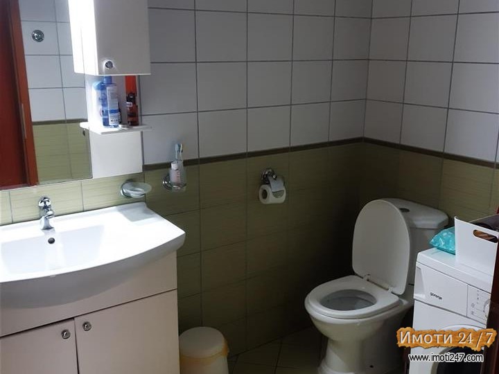 Se prodava stan vo Hrom 89m2