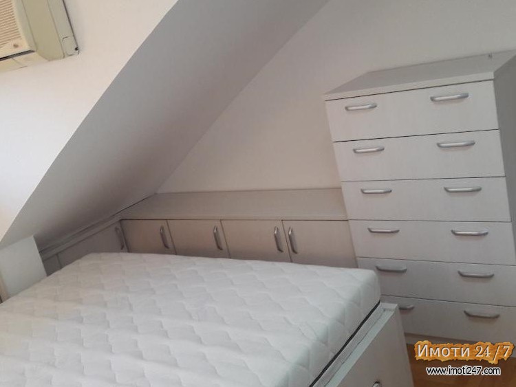 Se prodava dupleks vo Crnice 82m2
