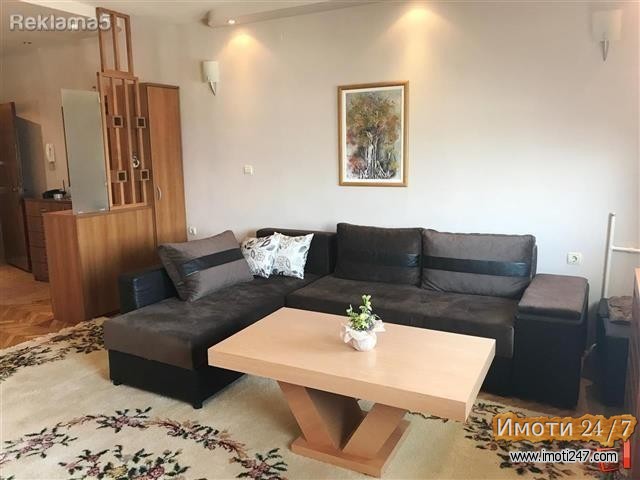 Se izdava stan vo Centar 75m2