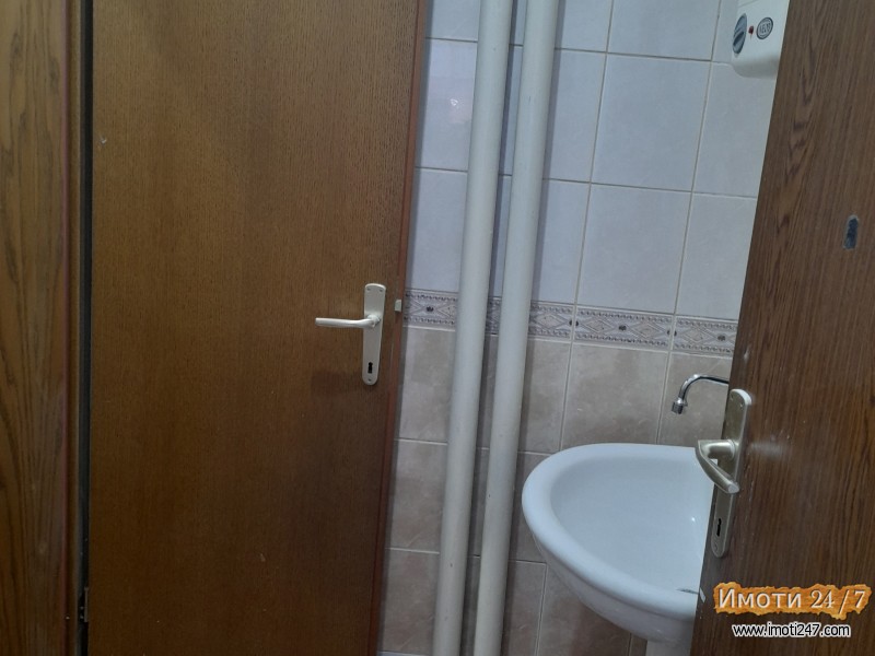 Se izdava dukan vo strog Centar