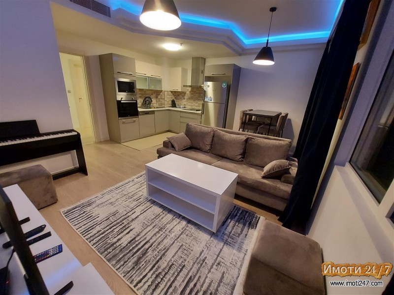 Se izdava stan 62m2 vo Cevahir