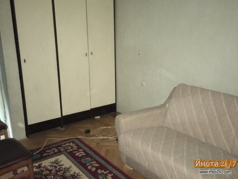 ПРОДАВАМ СТАН ВО НАСЕЛБА ЧЕНТО