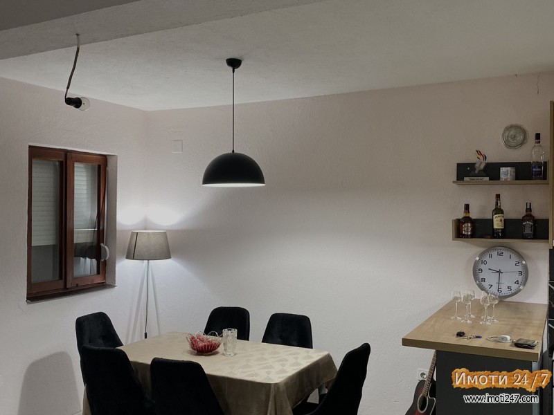 SE IZDAVA FAMILIJARNA KUKA VO RADISANI 