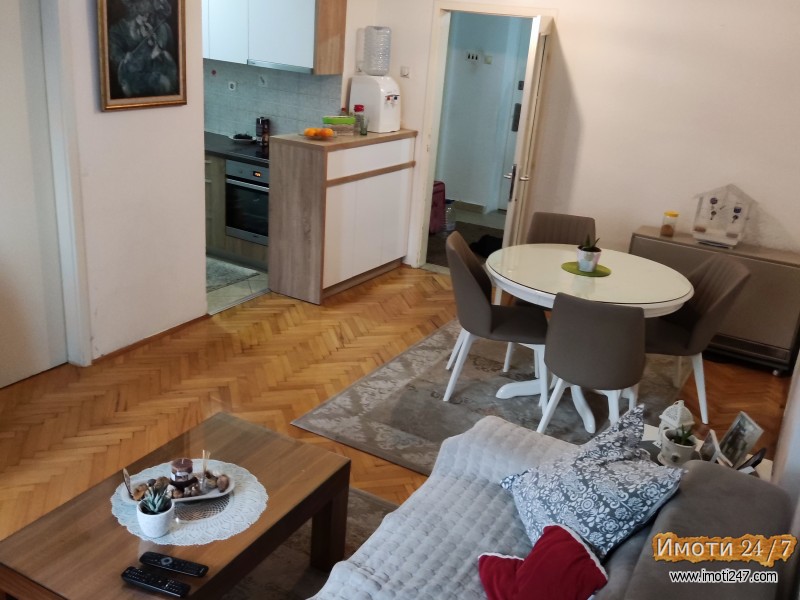 Prodavam stan vo naselba Radisani prv vlez