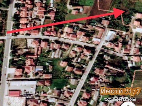 Prodavam plac vo Petrovec