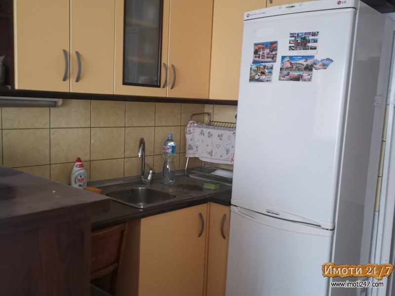 Стан во Топанско Поле