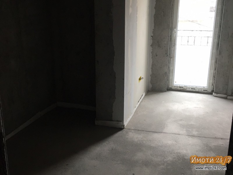 Se prodavaat novi stanovi vo mala zgrada vo Kozle
