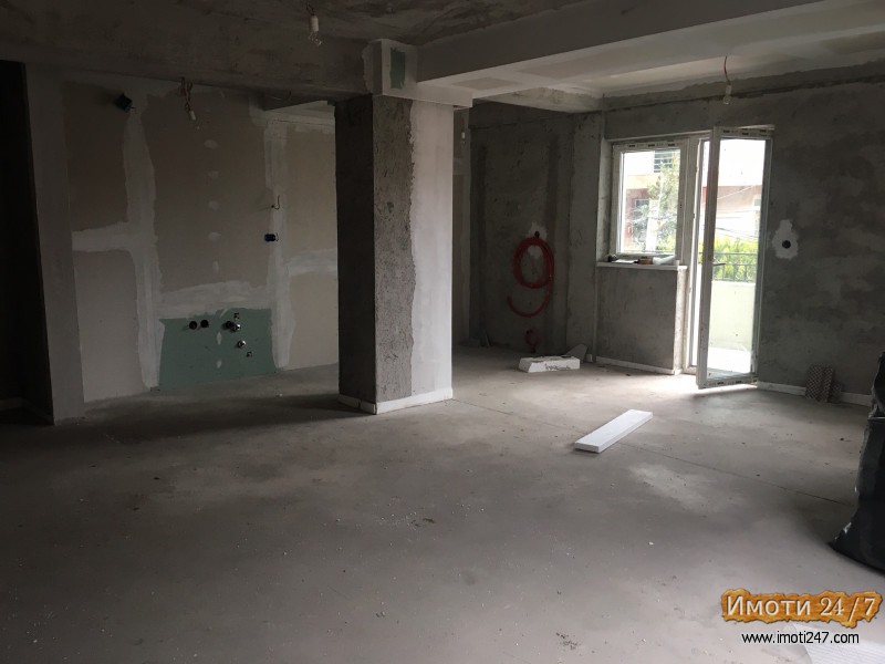 Se prodavaat novi stanovi vo mala zgrada vo Kozle