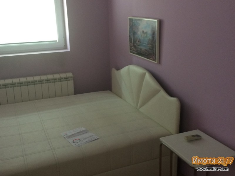 Се продава гарсоњера комплетно наместена со имотен лист